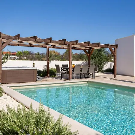 Vallis Zaton (Sibenik-Knin)