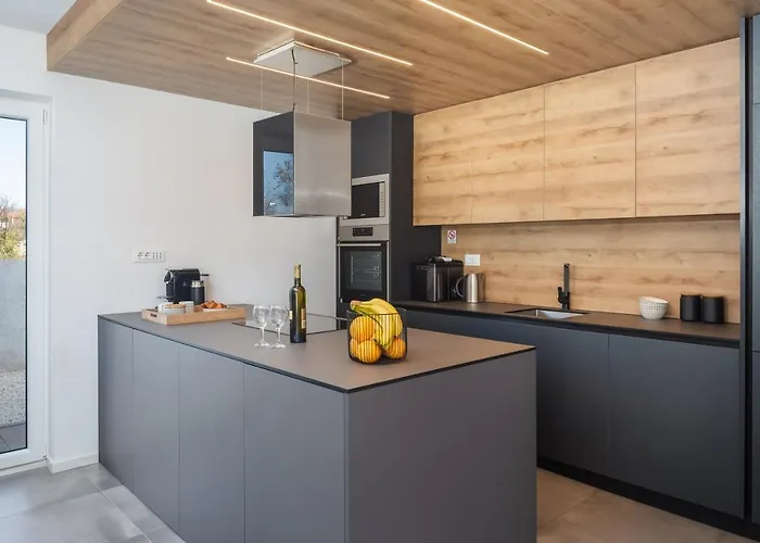 Vallis Zaton (Sibenik-Knin)